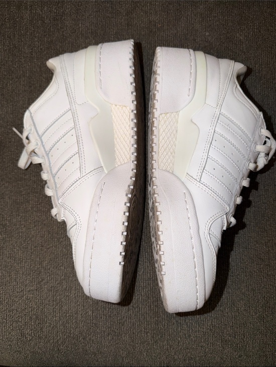 Shoes - Adidas FORUM BOLD STRIPES SHOES Size 10 women’s